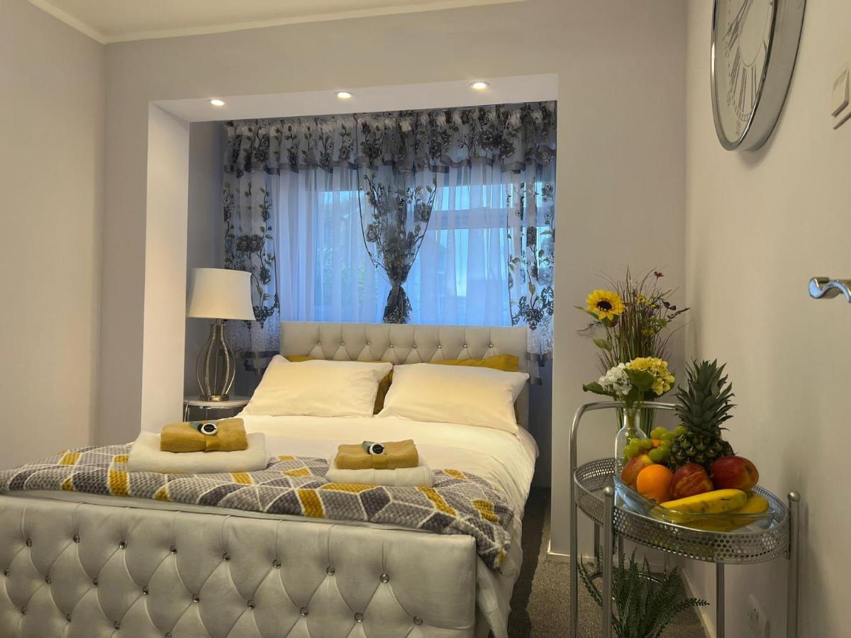 Apartment Luxe Free Wifi, Free Parking, Free Netflix Friern Barnet Exterior photo
